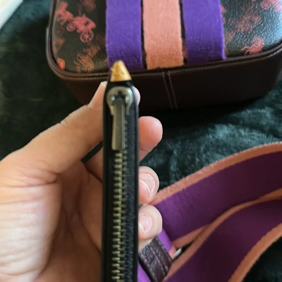 Coach crossbody - Picture 5 of 9